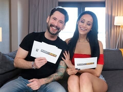 お尻, フェラチオ, 茶髪の, バック, 指いじり, 手コキする, 淫乱熟女