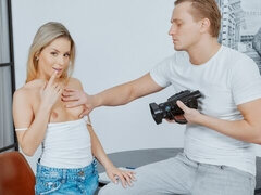 Amatør, Stor pik, Blondine, Pik sutte, Hundestilling, Mager, Teenager, Bryster