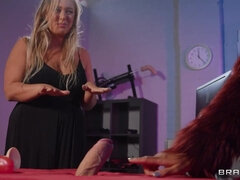 Monster bwc gives utter facial cumshot service to client