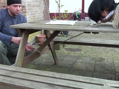 Bondage domination sadisme masochisme, Gros seins, Plantureuse, Talons, De plein air, Public, Rasée, Attachée