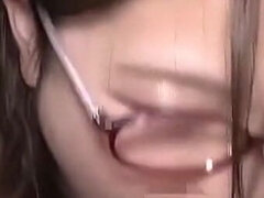 18 jahre, Grosser arsch, Blasen, Paar, Brille, Handjob, Pov, Jungendliche (18+)