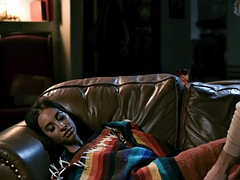 Pussy babe gets banged by her boyfriend on the couch in a hot affair