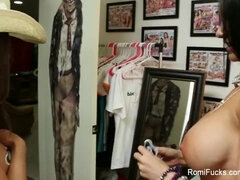 Por trás do pano, Peitos grandes, Morena, Hd, Lésbica, Mãe gostosa, Mamãe, Realidade