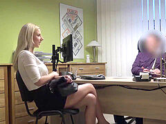 В первый раз, Деньги, Молоденькие