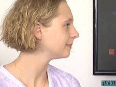 Amatéři, Kuřba, Stříkání spermatu, Homemade, Masturbace, Přírodní prsa, Teenka, Švédská rojka