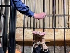 Садо мазо, Доминирование, Женское доминирование, Фут фетиш, Каблуки, Порка, Чулки, Связанные