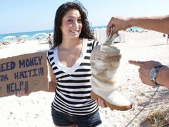 18, Stor stjärt, Stor kuk, Avsugning, Doggystyle, Naturliga tuttar, Tonåring, Tuttar