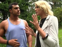 Blonde, Habillées, Naturelle, Nue, Pisser, Douche, Nénés, Mouillée