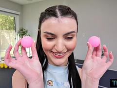Tussi, Grosser schwanz, Blasen, Besamung, Spermaladung, Hardcore, Masturbation, Titten