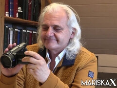 MARISKAX Farah masturbates in front of an old man - Big tits