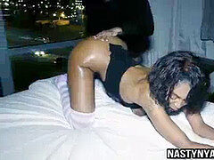 18, Amatør, Stor kukk, Svart, Bløtkake, Mørk, Milf