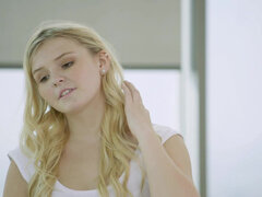 Schwarz, Blondine, Betrug, Schwanz, Hundestellung, Aufs gesicht abspritzen, Mutti