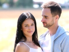 Culo grande, Verga grande, Tetas grandes, Negro, Mamada, Morena, Estilo perrito, Al aire libre