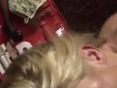 Tette grandi, Venire in bocca, Gruppo, Mamma che vorrei scoparmi, Orgia, Figa