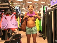 En gros plan de très près, Extrême, Béant, Masturbation, Orgasme, Public, Solo, Gicler