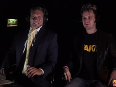 Amador amadora, Transar de quatro, Facial, Masturbação, Amordaçar, Lambendo, Xoxota, Palmada