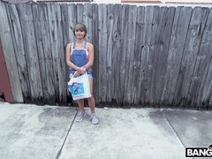 Velika rit, Blondinka, Fafanje, Prišlo v usta, Doggystyle, Hardcore, Jahanje, Najstnice