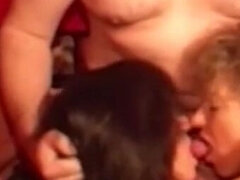 Gros seins, Sucer une bite, Femme couguar, Mature, Mère que j'aimerais baiser, Fête, Chatte, Echangistes