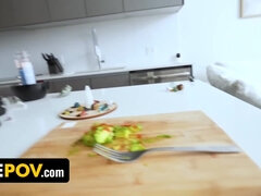 Zdrada, Wytrysk, Twarzowy, Obciąganie, Punkt widzenia, Cipka, Ostro, Cycki