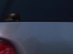 Stor kukk, Store pupper, Kukk suging, Brunette, Bil, Sperm skott, Pikk, Pupper