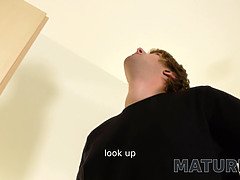 Grote lul, Grote mammen, Pijpbeurt, Bruinharig, Oudere vrouw, Harig, Hd, Kut duiken