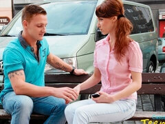 Amatör, Rumpa, Avsugning, Doggystyle, Slick, Naturliga tuttar, Mager, Tuttar