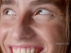 Brunette, Fleksibel, Fransk, Naturlig, Brystvorter, Mager, Bryster