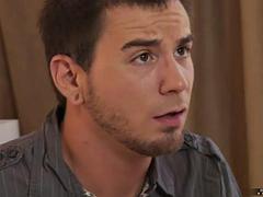 Tyttö, Isot tissit, Suihinotto, Ruskeahiuksinen, Spermashotti, Käsihoito, Äiti jota haluaisin panna, Tissit