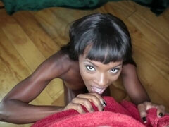 18, Stor røv, Stor pik, Pik sutte, Brunette, Naturlige bryster, Pov, Bryster