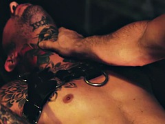 Anal, Bondage disciplin sadomasochisme, Pik sutte, Fetish, Give finger, Homoseksuel, Hårdt, Legetøj