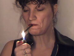 Aisselle, Belle grosse femme bgf, Éjaculation interne, Tir de sperme, Poilue, Mature, Fumer, Rétro ancien