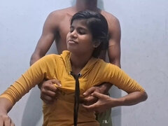 18 ans, Amateur, Nana, Sucer une bite, Brunette brune, Indienne, Adolescente