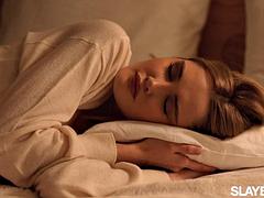 Bionda, Brunetta, Baciando, Lesbica, Leccata, Lingerie, Masturbazione, Tette