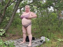 Puma, Masturbace, Dospělé, Mamina, Venku, Na veřejnosti, Pička, Nevlastní máma