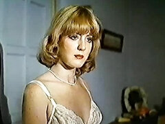 Blondynka, Brunetka, Grupa, Hardcore, Orgia, Pończochy, Nastolatki, Markowy