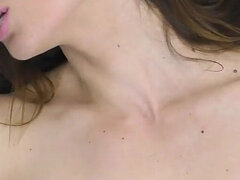 Kamilla Shows off Her Sweet Figure Today Naked on the Sofa Masturbating