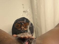 Afrikanisch, Dildo, Frau, Zierlich, Muschi, Solo, Weibliche ejakulation, Eng