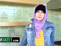 Arabe, Sucer une bite, Ca minou, En levrette, Hd, Pov, Tabou, Adolescente