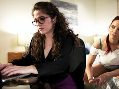 Duże cycki, Całować, Lesbijka, Bielizna, Masturbacja, Cipka, Chudy, Cycki