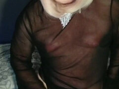 Enthousiasteling, Blond, Brits, Masturbatie, Rijpe lesbienne, Alleen, Kousen