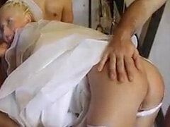 Duży kutas, Zdrada, Sex grupowy, Niemiecki, Pończochy, Ślub, Żona