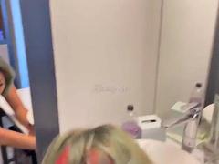 큰 음경, 큰 가슴, 오랄섹스, 에보니, 핸드잡, 하드코어, 셀카, 젖가슴