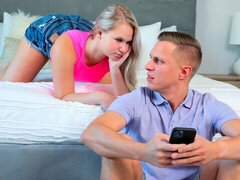 Sovrum, Stor kuk, Blondin, Avsugning, Doggystyle, Naturliga tuttar, Mager, Tuttar