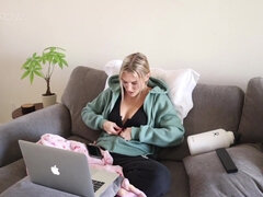 Teen Virtual POV JOI Sparks Wild Sensual Toy Intimate Heat