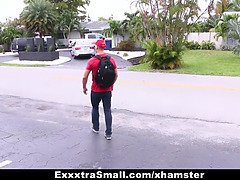 Vakker, Brunette, Sperm skott, Ansiktssperm, Hårete, Hardcore, Naturlige bryster, Suging