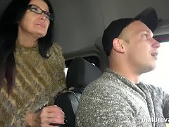 Grosse bite, Sucer une bite, Femme couguar, Fétiche, Branlette thaïlandaise, Masturbation, Mature