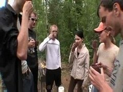 Orgie, Ruskej, Teenka