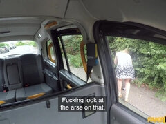 Cabbie John screwed Candice Demellza in the car