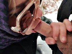 Stor kukk, Store pupper, Cougar, Sperm skott, Ansiktssperm, Runke, Milf, Suging