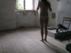 Amatør, Bdsm, Føtter, Uskyldig, Fengsel, Brystvorter, Slave, Tenåring